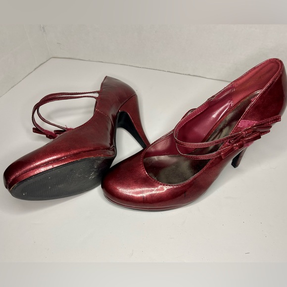 Spring - Dark red pumps - Size 9 - Picture 2 of 2